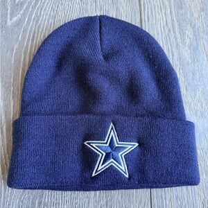 Youth NFL Dallas Cowboys Embroidered Star Logo Cuffed Beanie in Navy